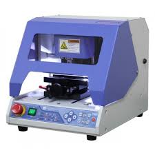 Machine de gravure de plaque